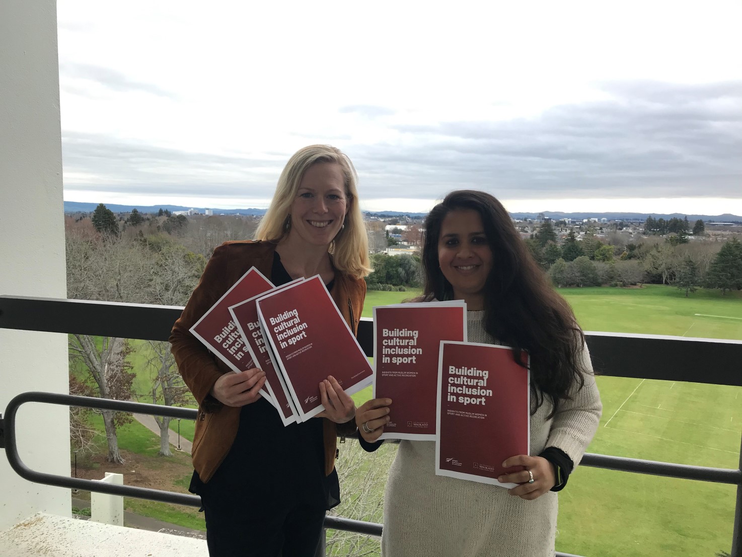 Image of Professor Thorpe and Dr Nida Ahmad with their Sport New Zealand report