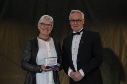 Wendy Nelson with Barry Scott 255x171